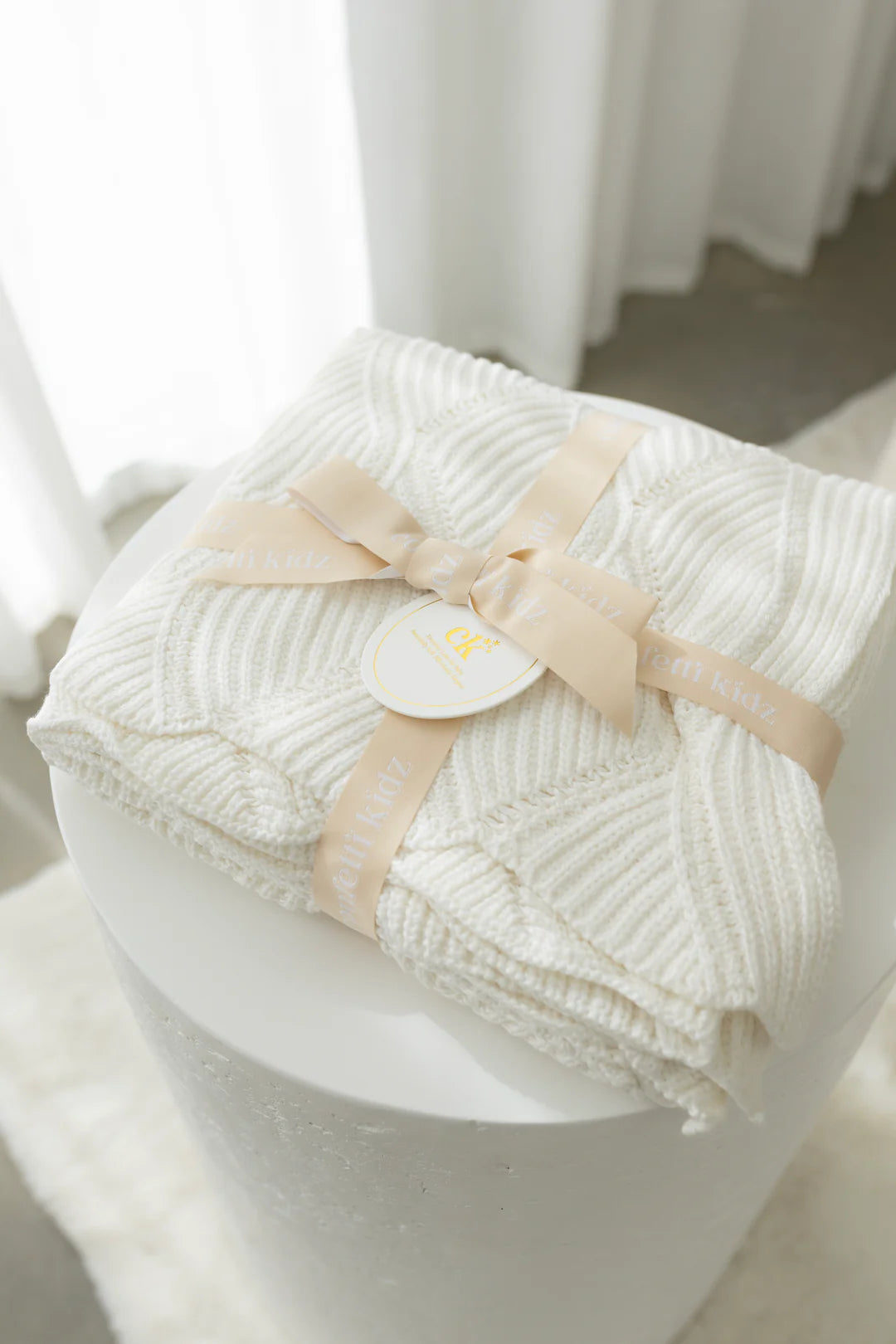 CONFETTI KIDZ KEEPSAKE KNIT BLANKET - MILK