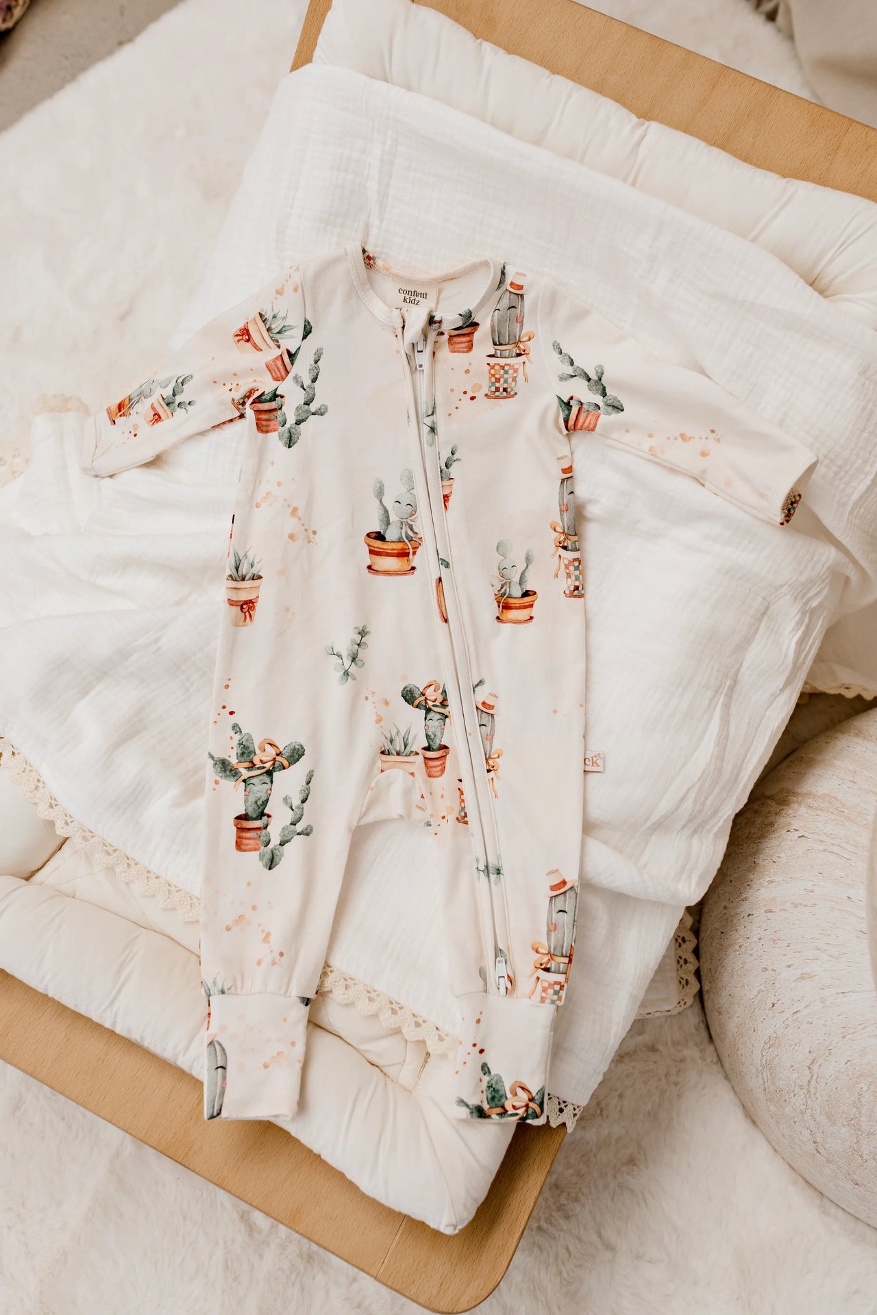 CONFETTI KIDZ BAMBOO ZIPSUIT - HAPPY CACTUS
