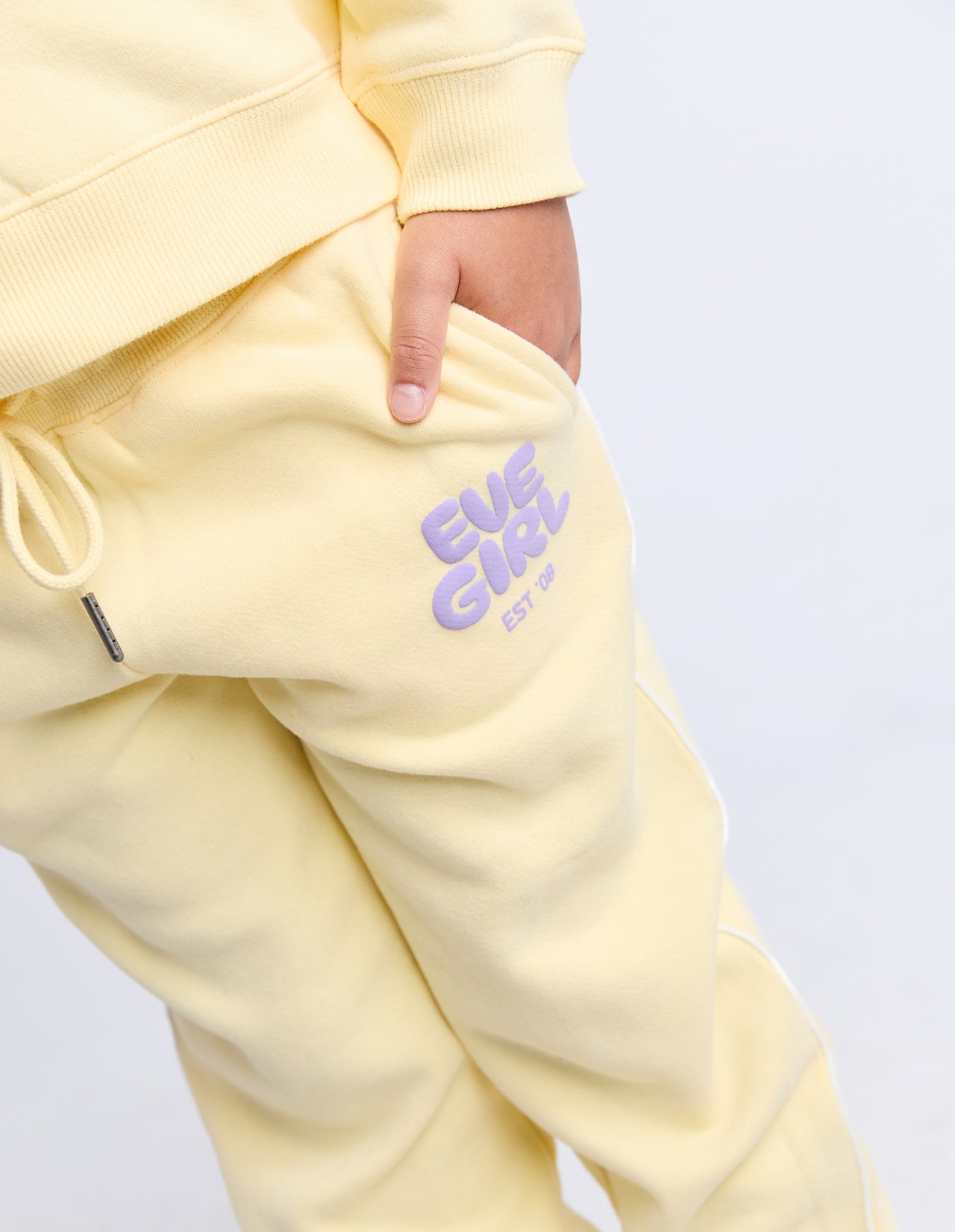EVE GIRL SPORTS CLUB TRACKPANT LEMON