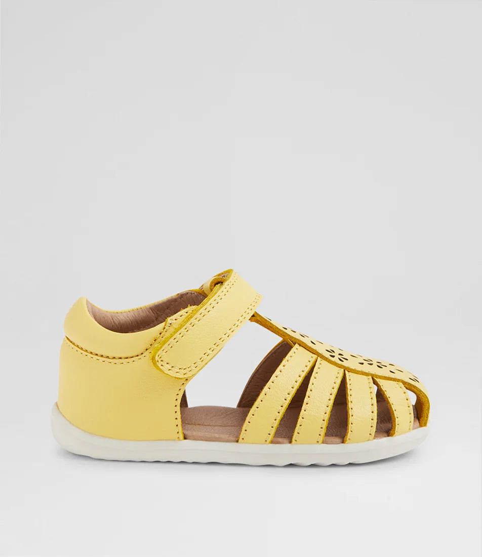 BOBUX STEP UP CHELSEA PALE BANANA