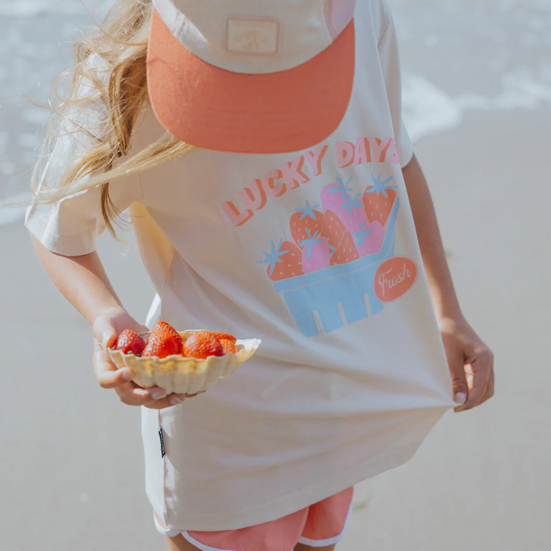 CRYWOLF SCRATCH N SMELL TSHIRT - STRAWBERRIES