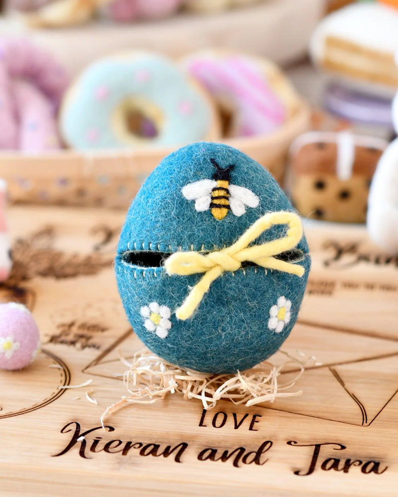 TARA TREASURES FELT EGG COVER - BLUE BEE MOTIF