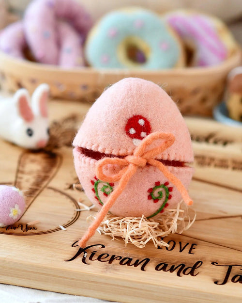 TARA TREASURES FELT EGG COVER - PEACH MUSHROOM MOTIF