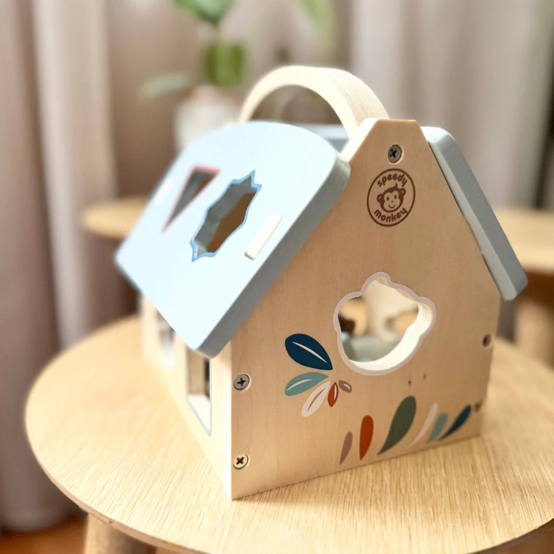 HOUSE SHAPE SORTER WITH 8 BLOCKS