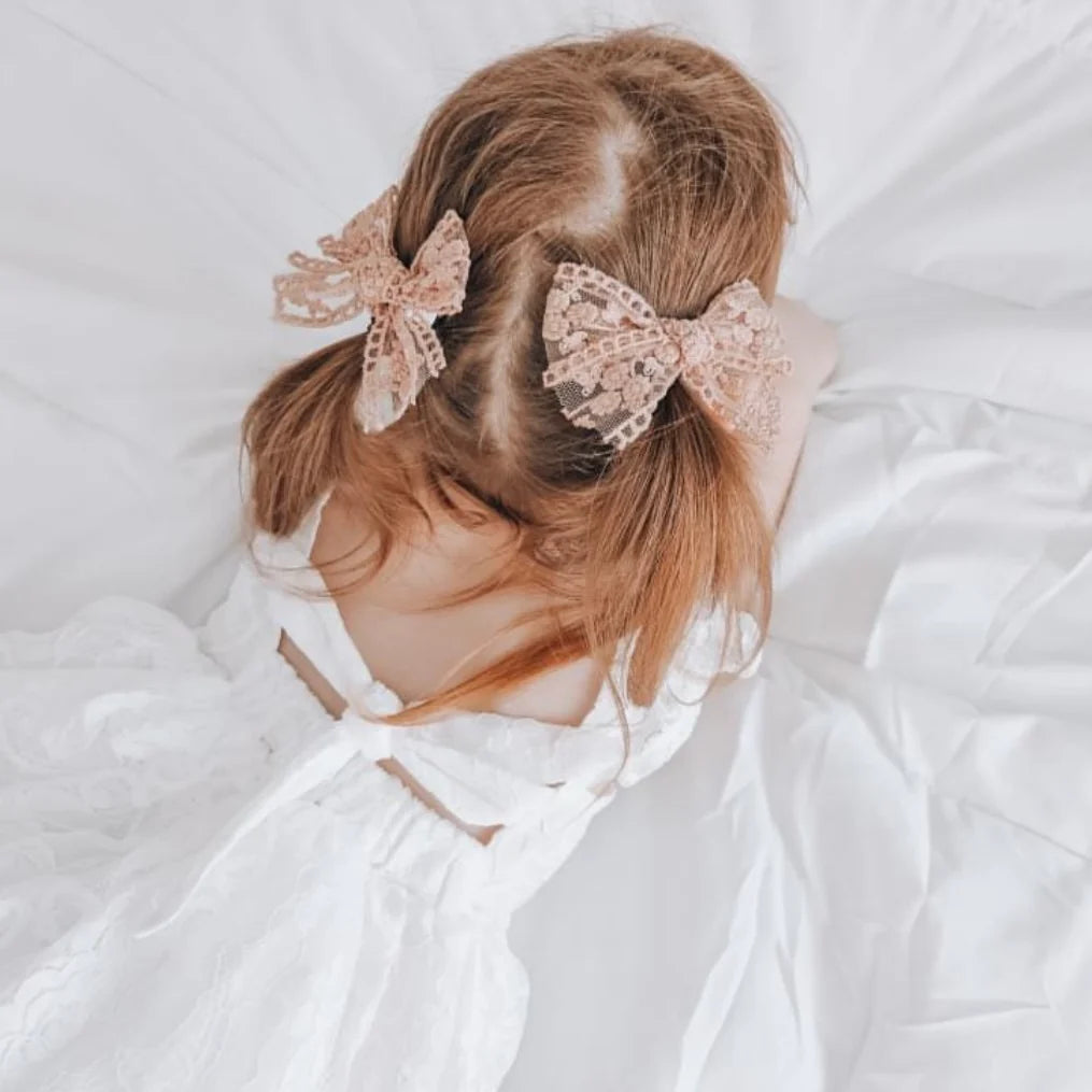 JOSIE JOAN'S BOW CLIP ALORA