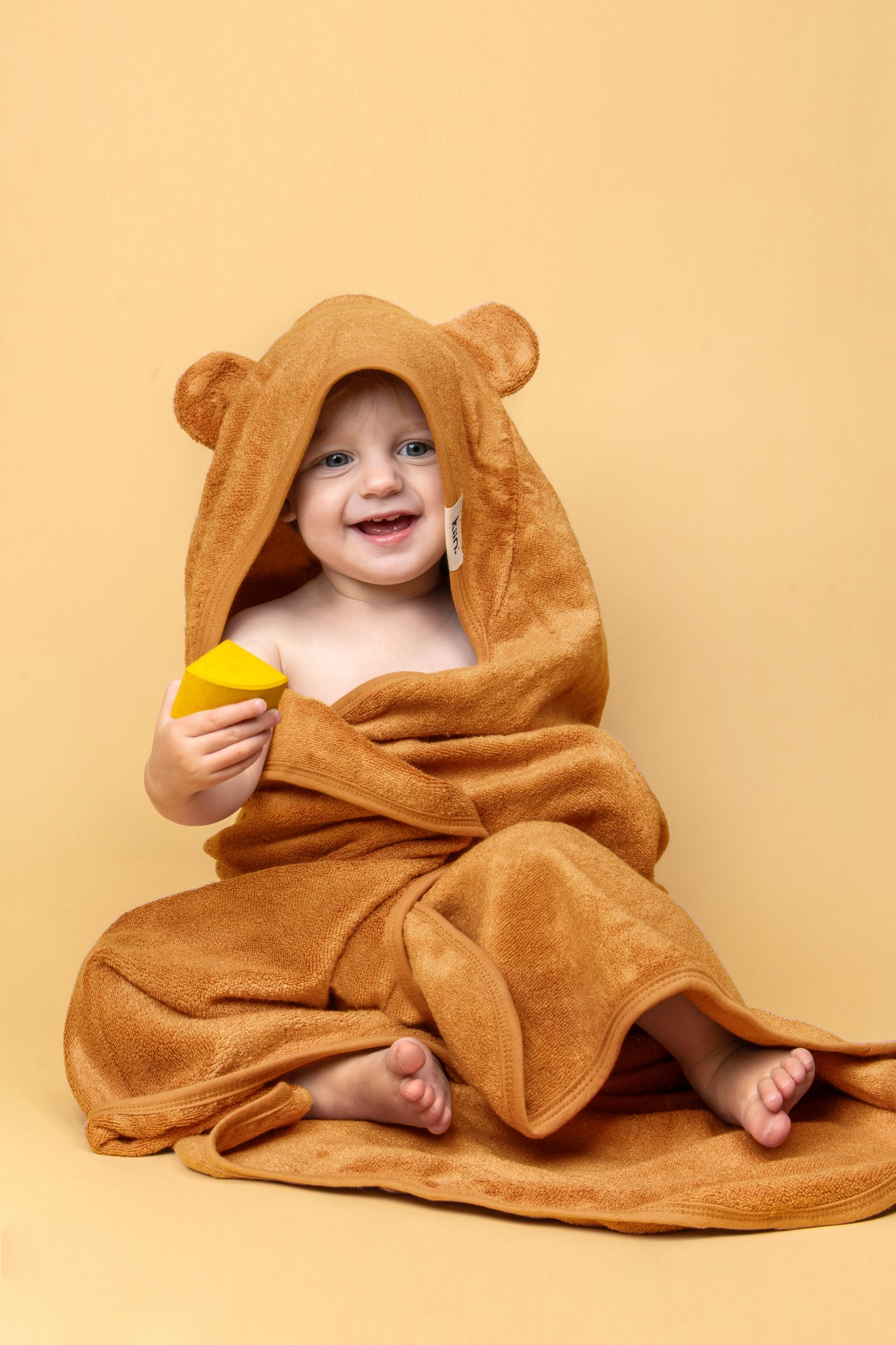 KIIN BABY HOODED TOWEL CARAMEL
