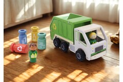 WOODEN RECYCLING GARBAGE TRUCK PLAYSET