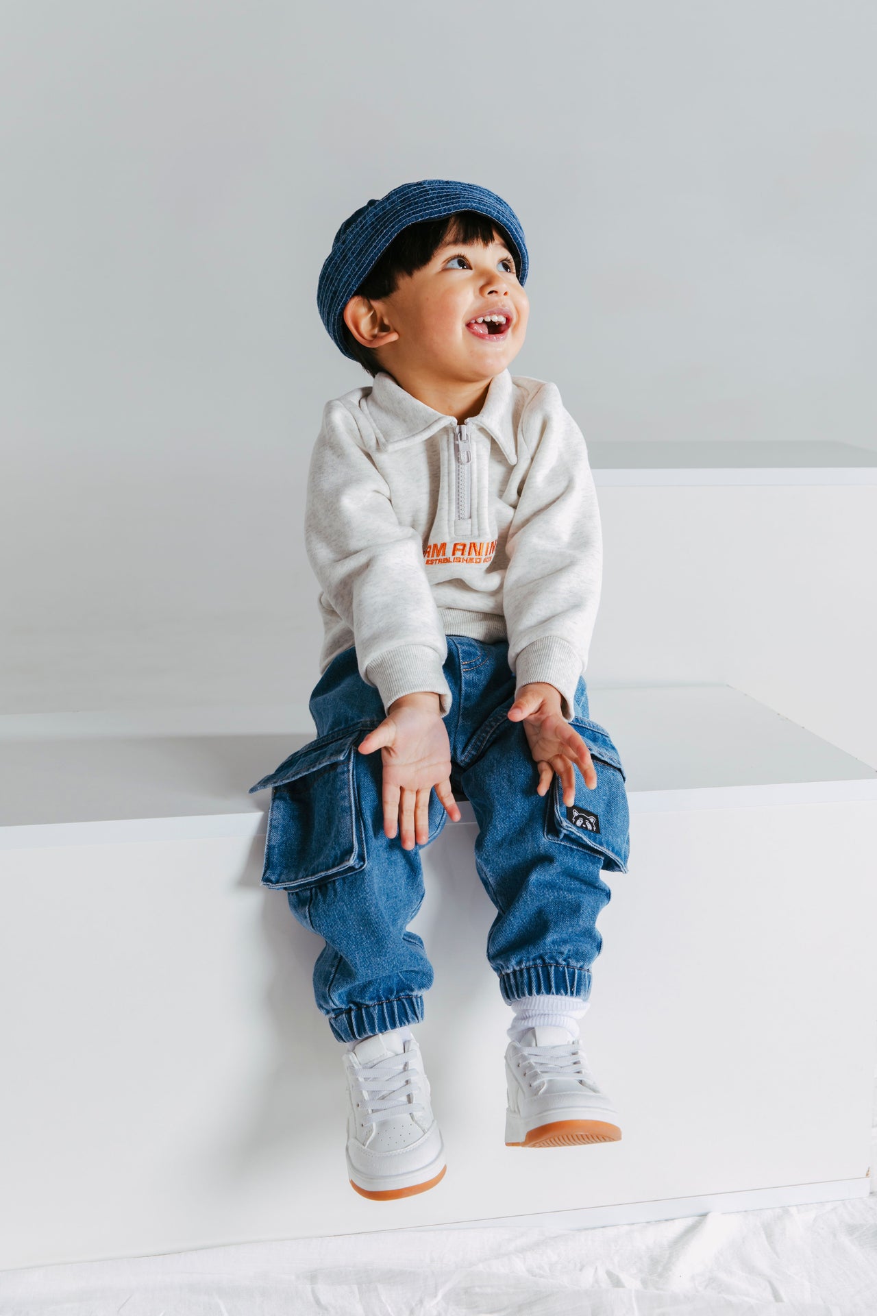 ANIMAL CRACKERS KNOCK OUT 1/2 ZIP