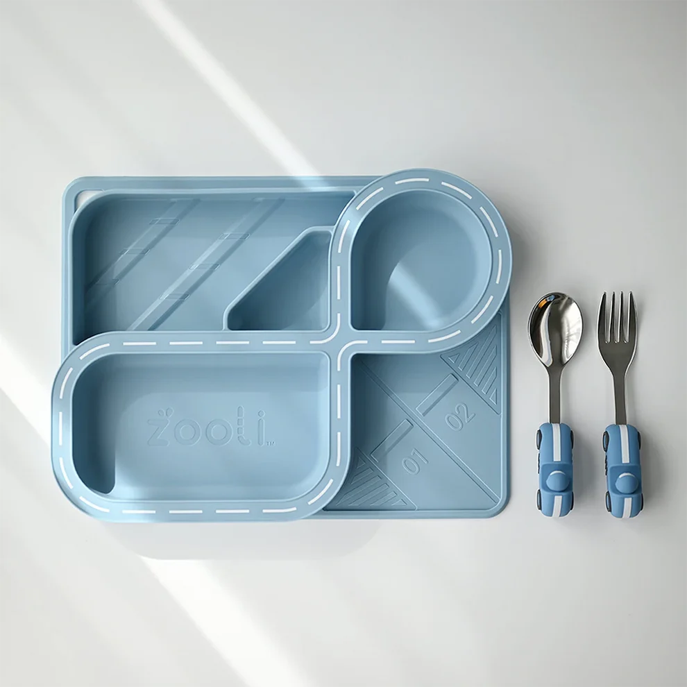 ZOOLI CHILDRENS DINNERWARE SET - POWDER BLUE RACETRACK