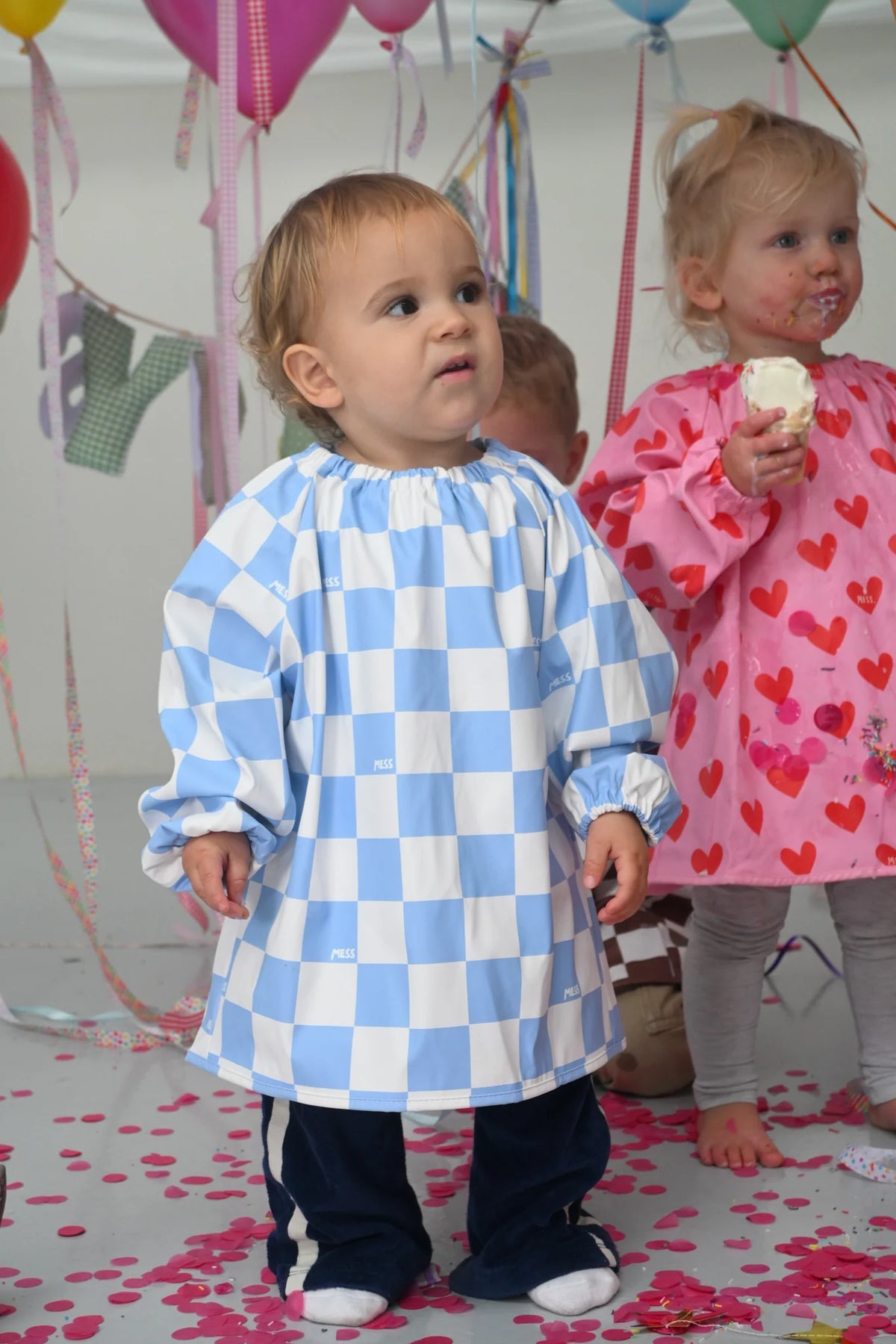 MESS DUSTY WATERPROOF KIDS ART SMOCK AND FOOD BIB