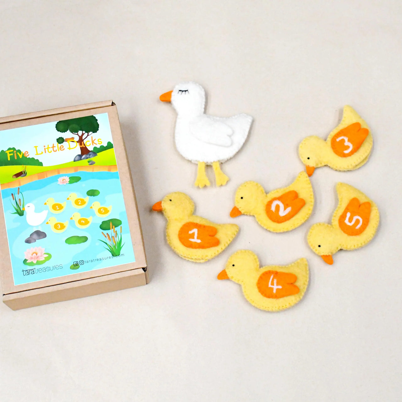 TARA TREASURES FIVE LITTLE DUCKS-FINGER PUPPET SET