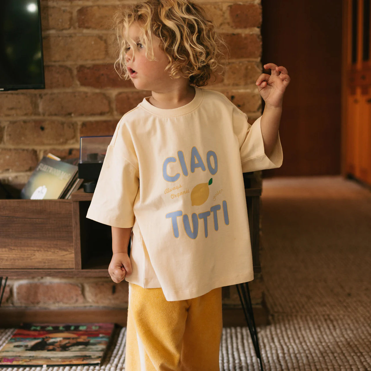 GOLDEN CHILDREN CIAO TUTTI LIMONE TEE VANILLA PARFAIT