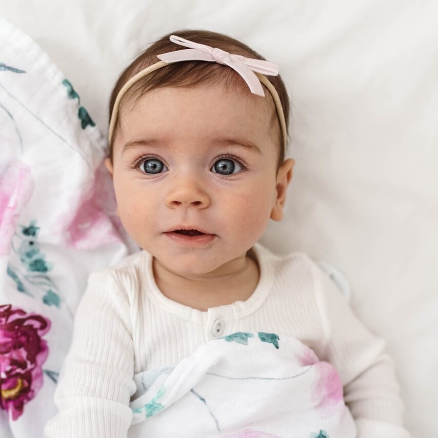 VELVET BABY BOW HEADBAND LULLABY PINK