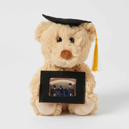 GRADUATION NOTTING HILL BEAR