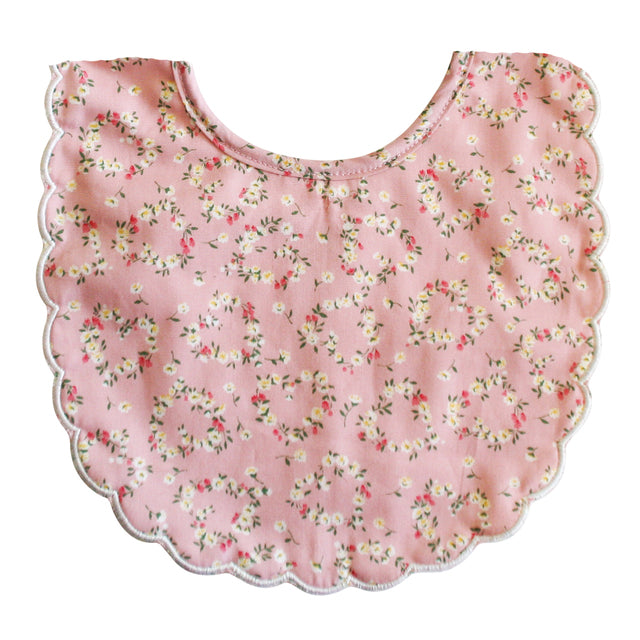 ALIMROSE SCALLOP BIB POSY HEART